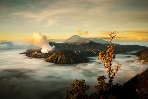 Vulkan 4K Hintergrundbild · nature · 3840×2561