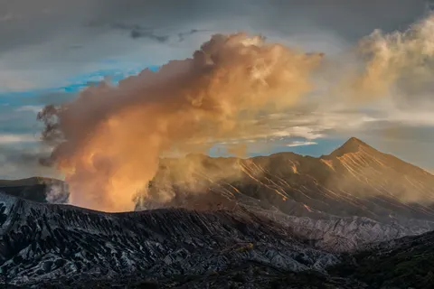 火山 4K壁纸 · nature · 3840×2560