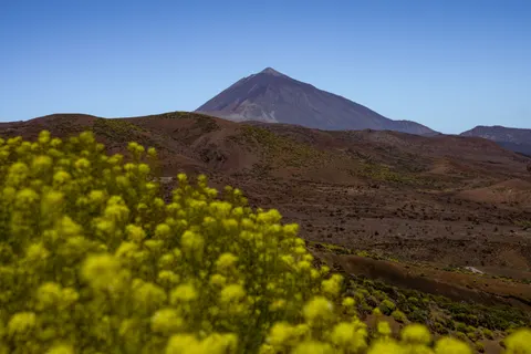 Volcano 4K Wallpaper · nature · 3840×2560