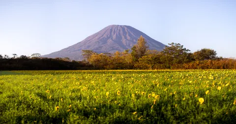 화산 4K 배경화면 · nature · 3840×2015
