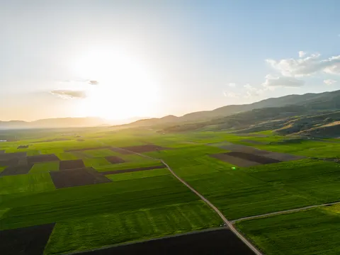 Countryside Field 4K Wallpaper · nature · 3840×2880