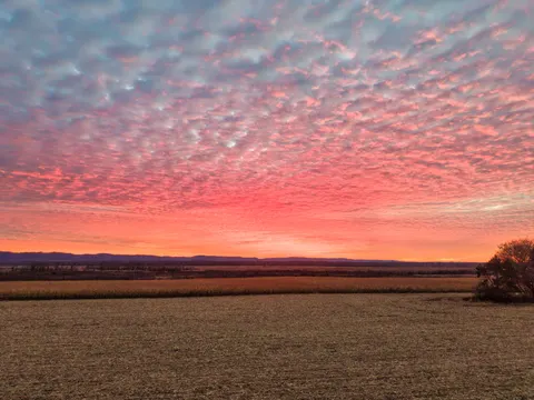 Countryside Field 4K Wallpaper · nature · 3840×2880