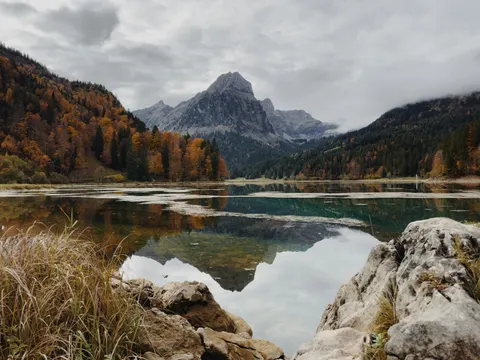 Dağ Gölü 4K Duvar Kağıdı · mountains · 3840×2880