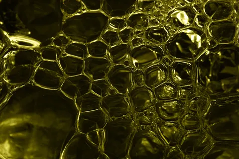 Liquid Gold 4K Wallpaper · abstract · 3840×2560