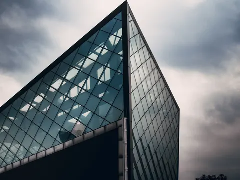 خلفية واجهة مستقبلية بدقة 4K · architecture · 3840×2878