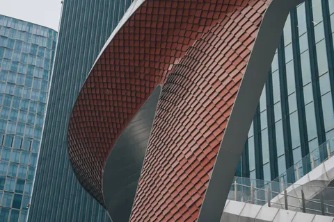 Papel de parede Fachada Futurista 4K · architecture · 3840×2560