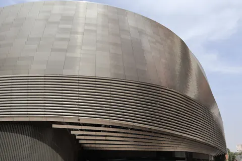 خلفية واجهة مستقبلية بدقة 4K · architecture · 3840×2560