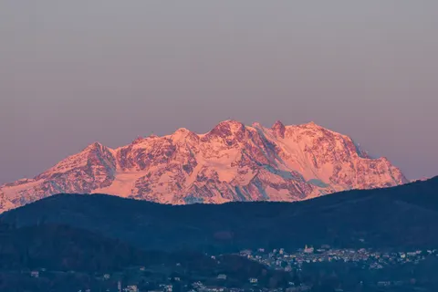 Papel de parede Cordilheira 4K · mountains · 3840×2560