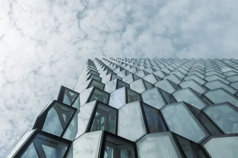خلفية واجهة مستقبلية بدقة 4K · architecture · 3840×2560