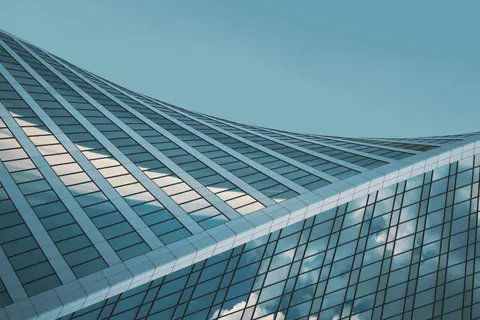 والپیپر نمای آینده‌نگر با کیفیت 4K · architecture · 3840×2560