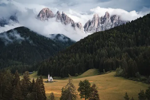 Обои Доломиты 4K · mountains · 3840×2560