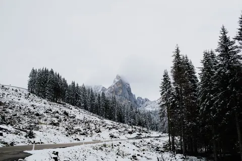 Dolomites 4K Wallpaper · mountains · 3840×2560