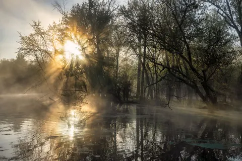 Misty Mountain Lake 4K Wallpaper · nature · 3840×2560