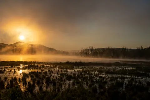 Misty Mountain Lake 4K Wallpaper · nature · 3840×2560