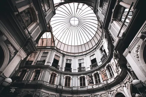Fondo de pantalla Cúpula de Cristal 4K · architecture · 3840×2560