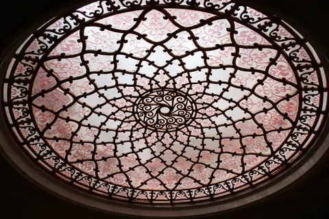 Glass Dome 4K Wallpaper · architecture · 3840×2560