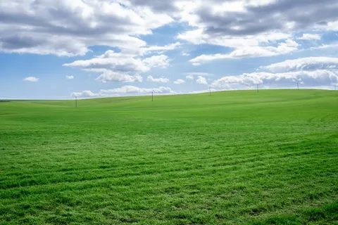 Green Hills 4K Wallpaper · nature · 3840×2560