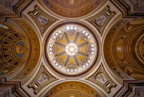 Glass Dome 4K Wallpaper · architecture · 3840×2591