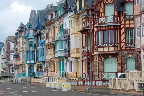 Renkli Evler 4K Duvar Kağıdı · architecture · 3840×2563