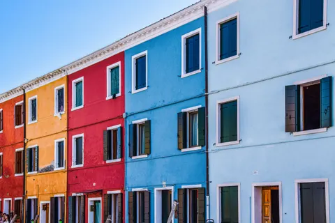 Colorful Houses 4K Wallpaper · architecture · 3840×2560