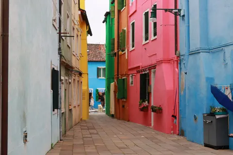 Renkli Evler 4K Duvar Kağıdı · architecture · 3840×2560