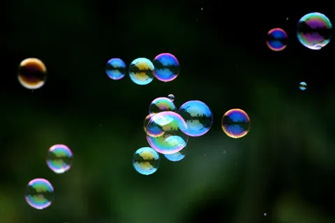 肥皂泡 4K壁纸 · abstract · 3840×2560