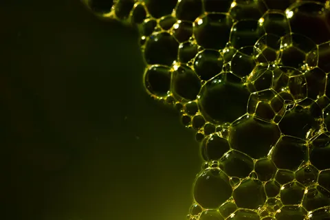 肥皂泡 4K壁纸 · abstract · 3840×2561