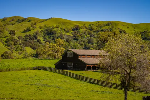 Fond d'écran Collines vertes 4K · nature · 3840×2560