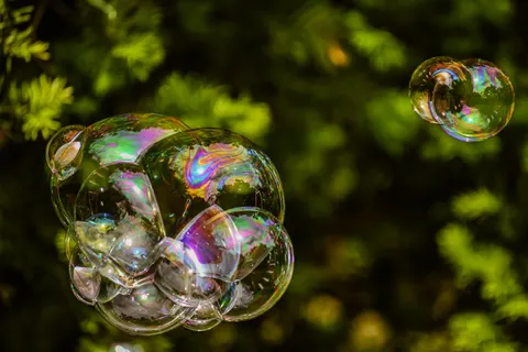 肥皂泡 4K壁纸 · abstract · 3840×2560