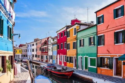 Renkli Evler 4K Duvar Kağıdı · architecture · 3840×2560