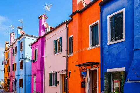 Colorful Houses 4K Wallpaper · architecture · 3840×2560