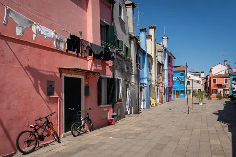 Renkli Evler 4K Duvar Kağıdı · architecture · 3840×2560