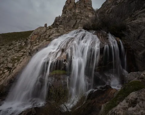 Fondo de pantalla Cascada 4K · nature · 3840×3054