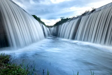 خلفية شلال بدقة 4K · nature · 3840×2560