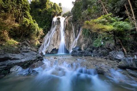 Wasserfall 4K Hintergrundbild · nature · 3840×2561
