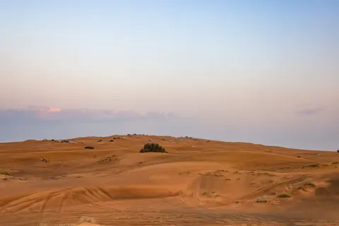 خلفية كثبان الصحراء بدقة 4K · nature · 3840×2561