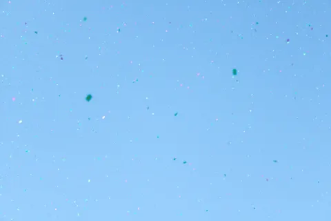 خلفية جسيمات متوهجة بدقة 4K · abstract · 3840×2560