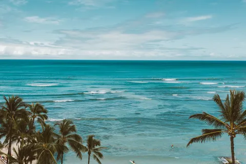 Tropischer Strand 4K Hintergrundbild · ocean · 3840×2558