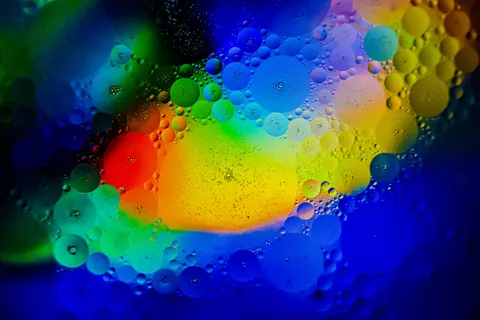油彩气泡 4K壁纸 · abstract · 3840×2560