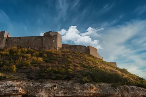 मध्ययुगीन किला 4K वॉलपेपर · architecture · 3840×2560
