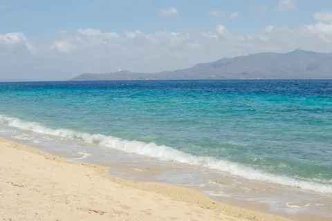 열대 해변 4K 배경화면 · ocean · 3840×2560