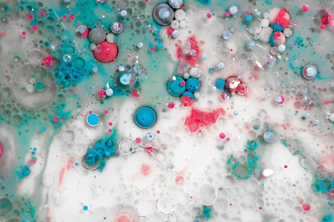 Oil Bubbles 4K Wallpaper · abstract · 3840×2561