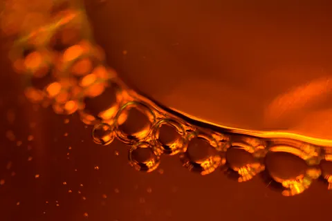 तेल के बुलबुले 4K वॉलपेपर · abstract · 3840×2560
