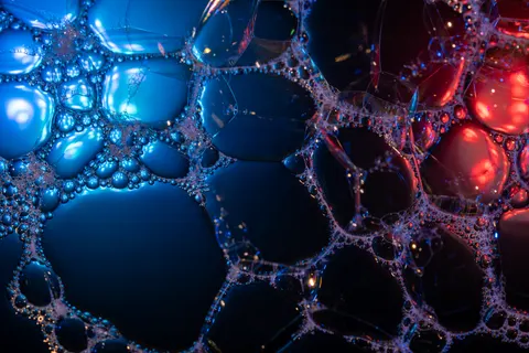 Oil Bubbles 4K Wallpaper · abstract · 3840×2560