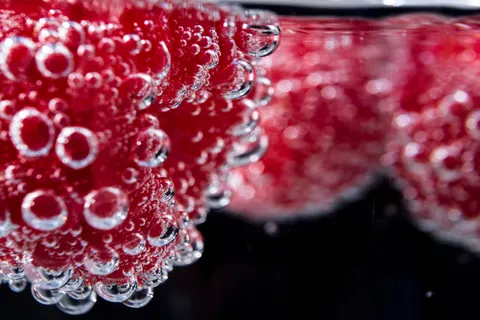 Oil Bubbles 4K Wallpaper · abstract · 3840×2560