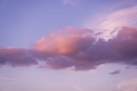 पेस्टल बादल 4K वॉलपेपर · minimal · 3840×2560