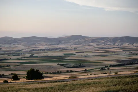 Countryside Field 4K Wallpaper · nature · 3840×2560