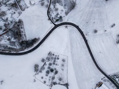 Snow Field 4K Wallpaper · minimal · 3840×2880