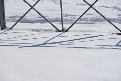 Sfondo Campo Innevato 4K · minimal · 3840×2563