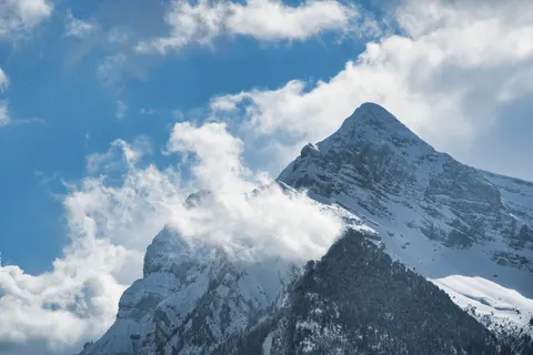 Snowy Mountain Peak 4K Wallpaper · mountains · 3840×2561